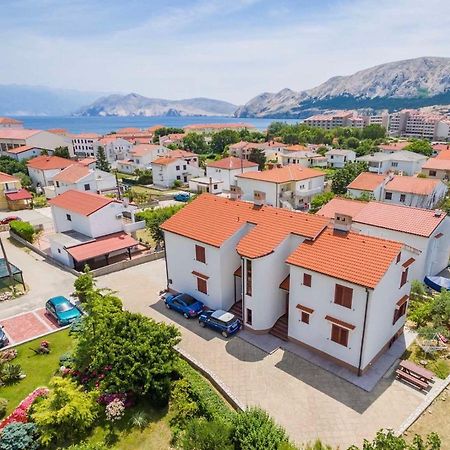 Zoro Apartment Baska  Bagian luar foto