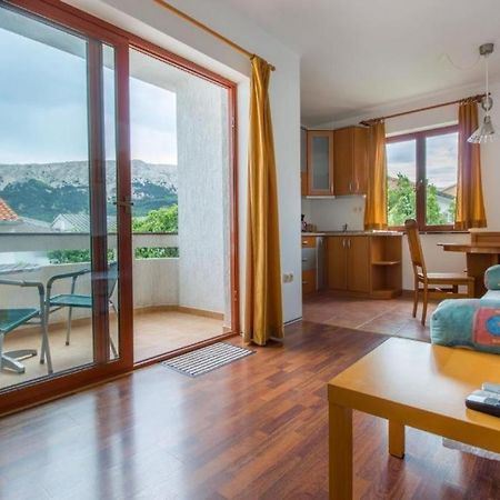 Zoro Apartment Baska  Bagian luar foto