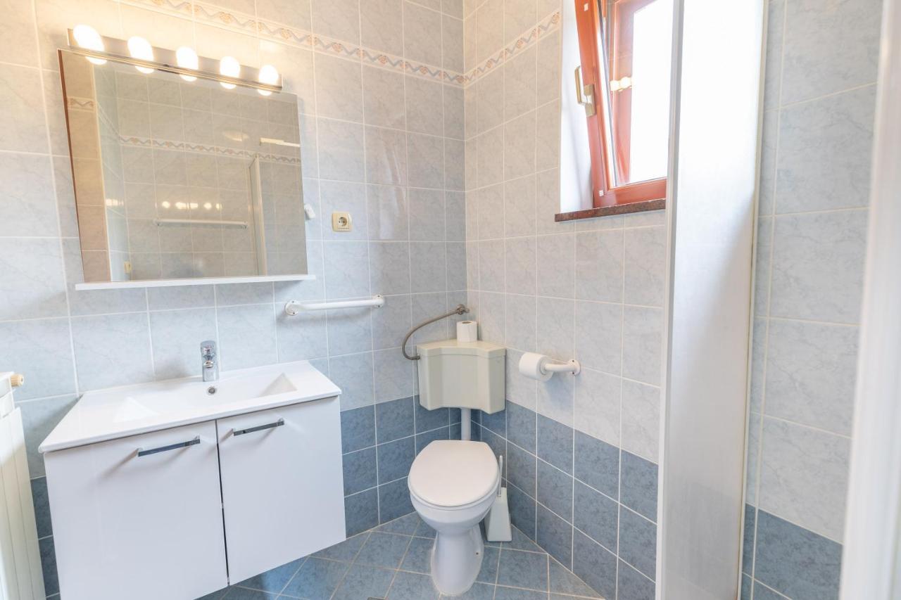 Zoro Apartment Baska  Bagian luar foto